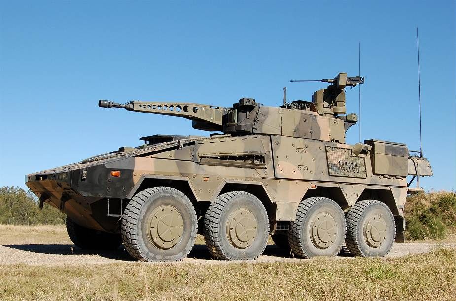 First_Boxer_CRV_8x8_armored_reconnaissance_vehicles_30mm_turret_variant_arrive_in_Australia_925_001.jpg