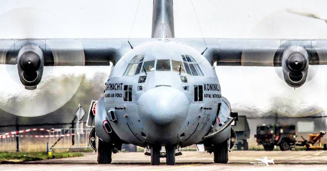 C-130H ROYAL FORCE 01.jpg